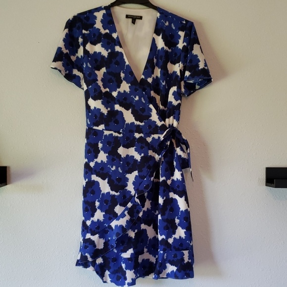 banana republic blue and white dress